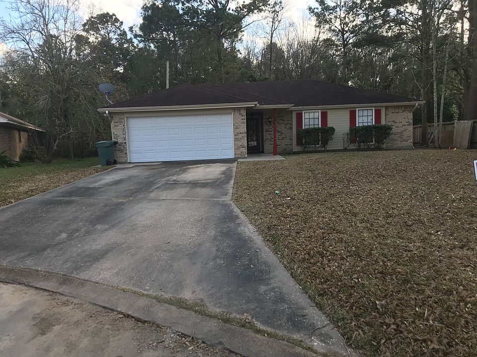 1st image of 7725 Julie St