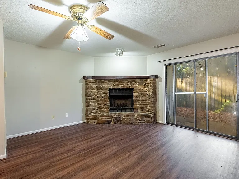 34 Edgehill Cv — Photo 11