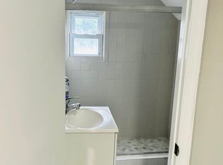 525 Franklin St #2-Y-3, Elizabethport, NJ 07206