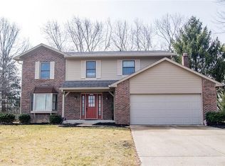 95 Village Pl, Zionsville, IN 46077