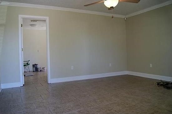 2nd image of 7415 Vanderkloot Ave