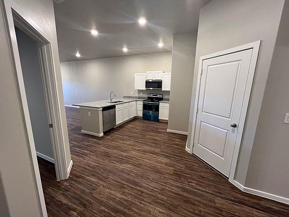 2nd image of 2116 N Avenue K
