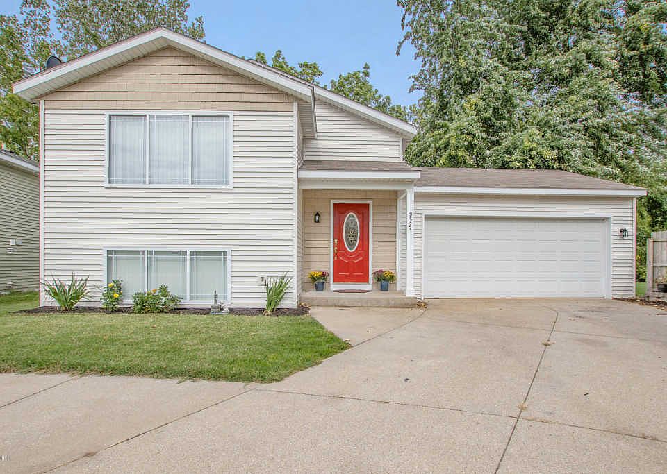 1st image of 952 Sagewood Ct