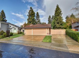 8713 Players Ct, Elk Grove, CA 95624