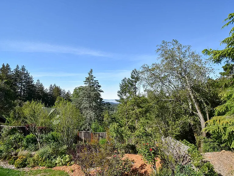 22688 Riva Ridge Rd — Photo 40