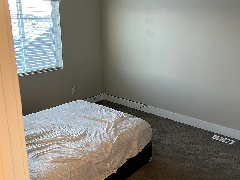N 3650 W — Photo 9