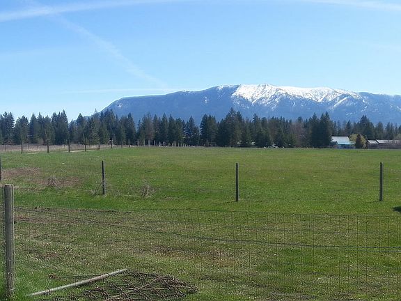 2nd image of 250 Kokanee Bend Dr