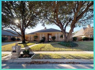 2429 Spring Valley Dr, Bedford, TX 76021