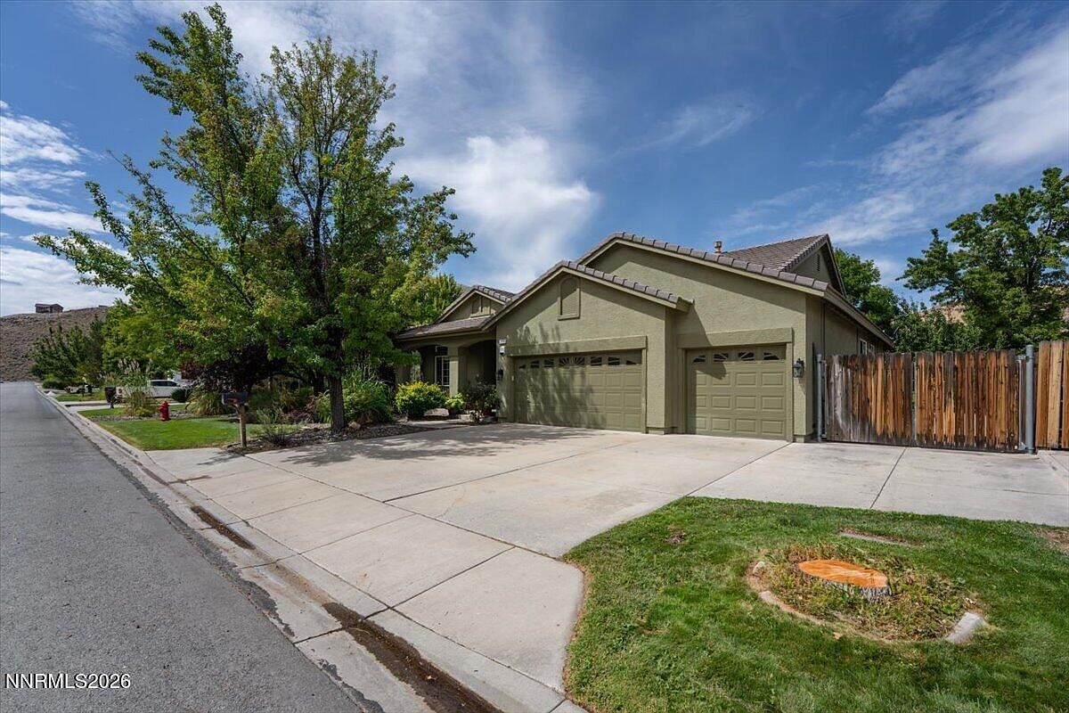 5971 Hidden Highlands Dr — Hidden Valley Country Club