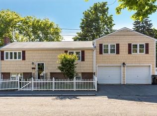4 Border St, Salem, MA 01970