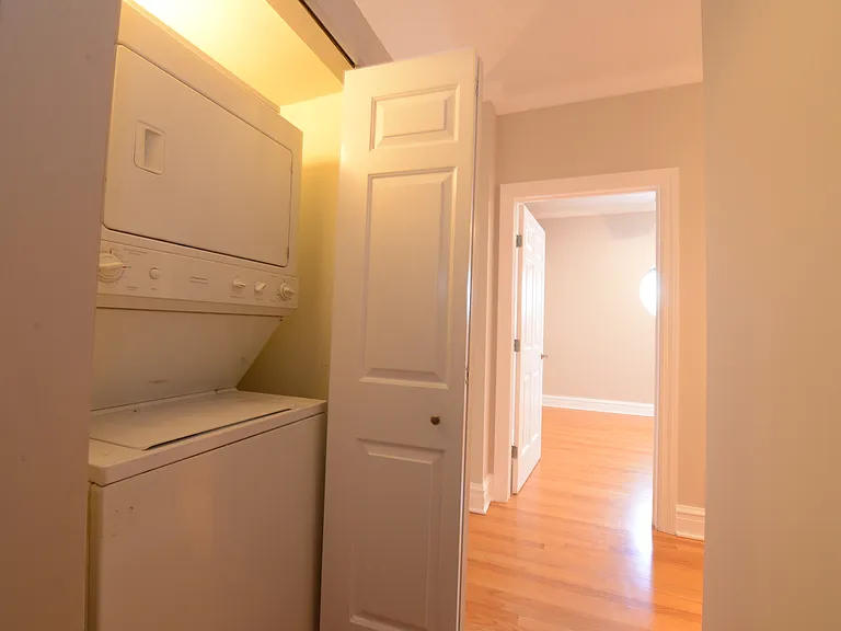 208 W Washington St #2304 — Photo 18