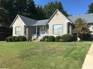 607 Live Oak Dr, Searcy, AR 72143