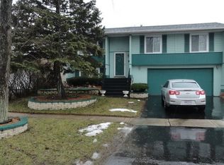 18108 Orleans Dr, Hazel Crest, IL 60429