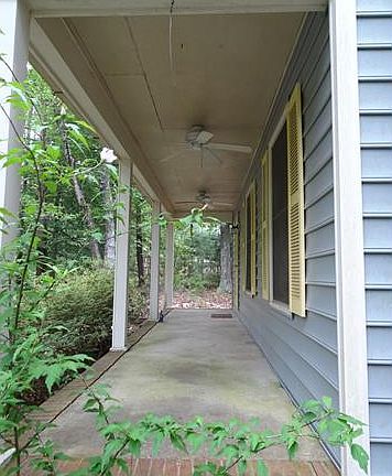 3rd image of 8011 Burrundie Dr