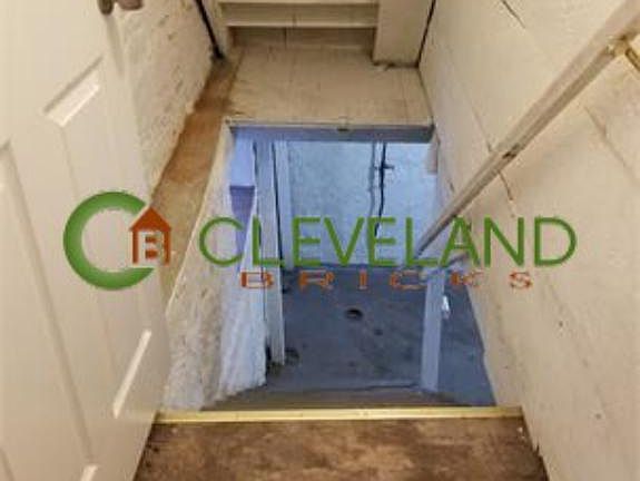 5th image of 4437 Lorain Ave #Down