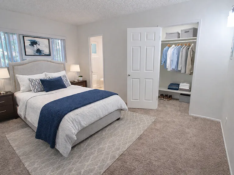 1807 W Sumac Ln #C6 — Photo 3