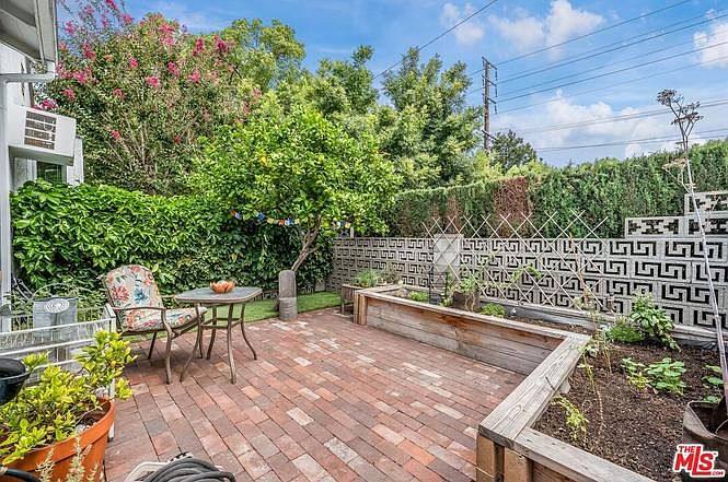Private Yard