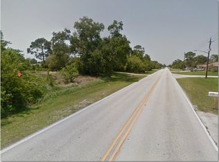 1064 SE Floresta Dr, Pt Saint Lucie, FL 34953