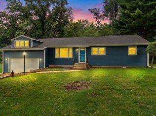 510 E Elizabeth Rd, Oregon, IL 61061