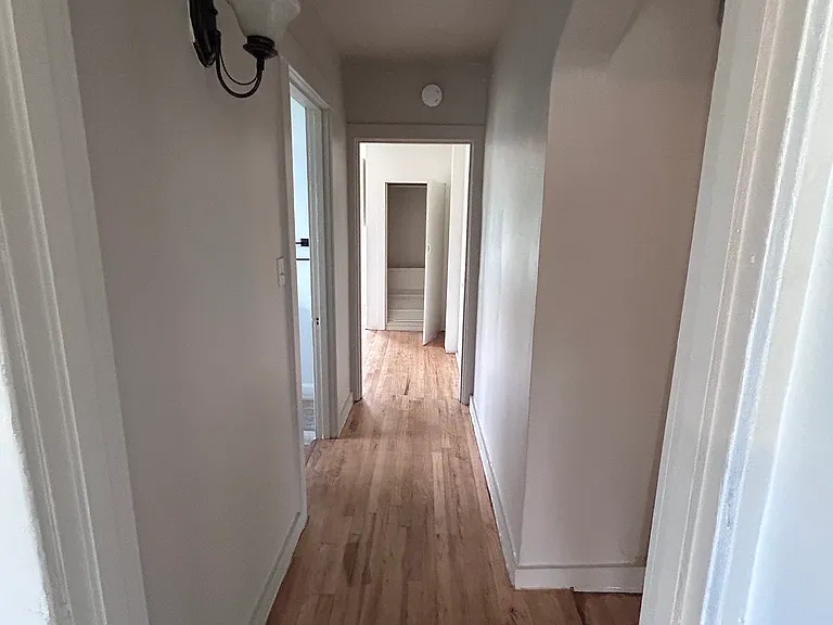 208 Greene St — Photo 15