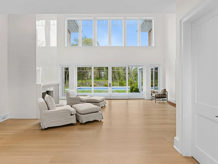 25 Fresh Pond Rd — Photo 32