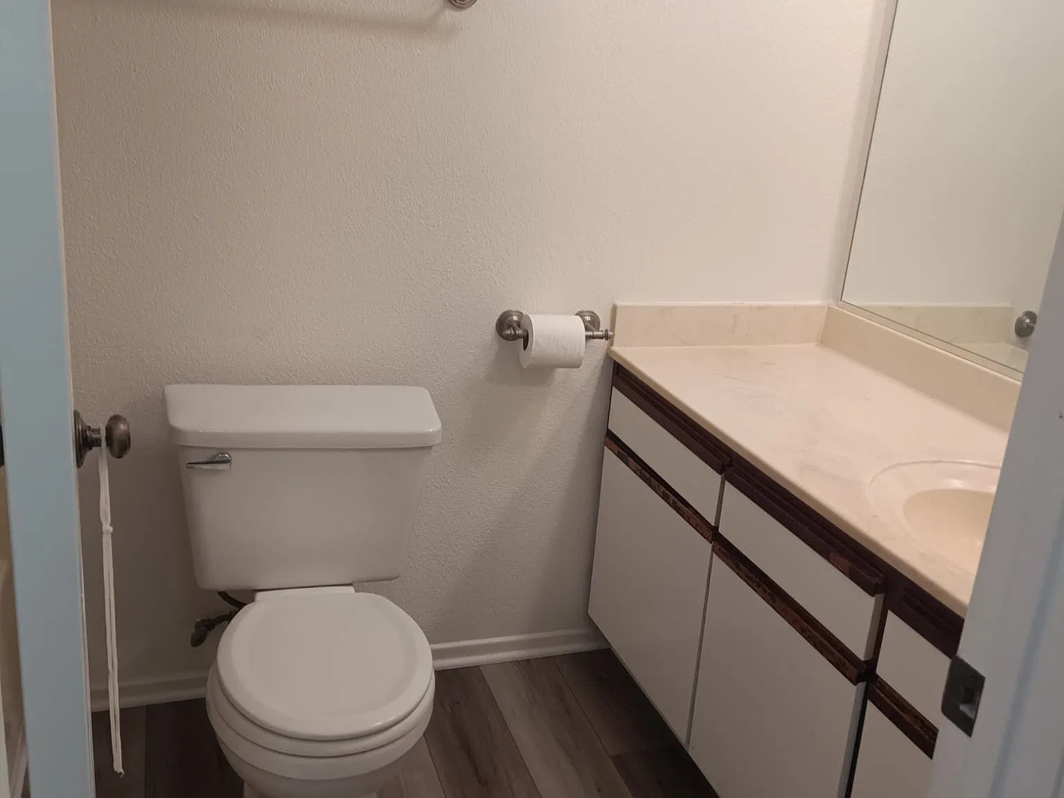 2 bed, 1056 sqft, $2,250 — Photo 4