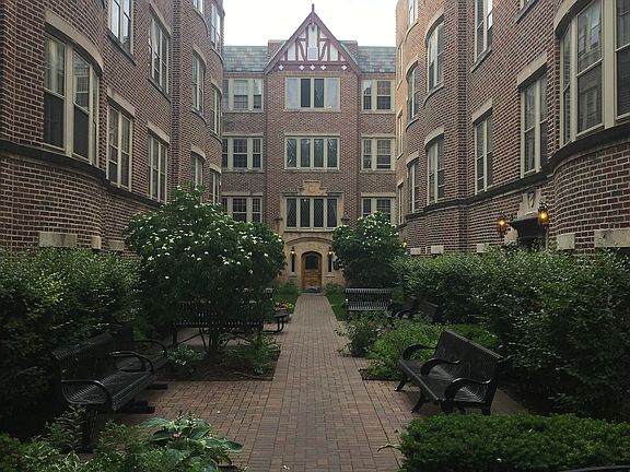 2nd image of 1122 Washington Blvd APT 3A