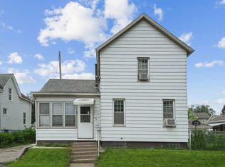 1618 N Marquette St, Davenport, IA 52804