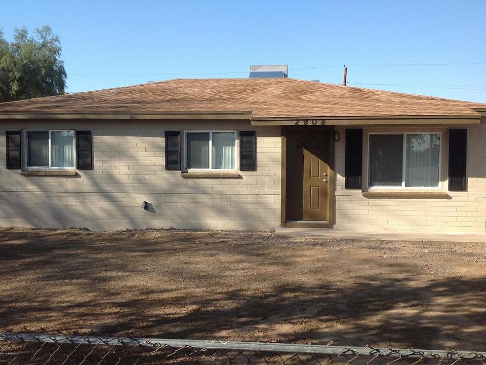 1st image of 2904 W Solano Dr N