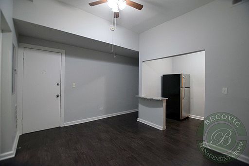 3rd image of 1456 W Fargo Ave APT G2