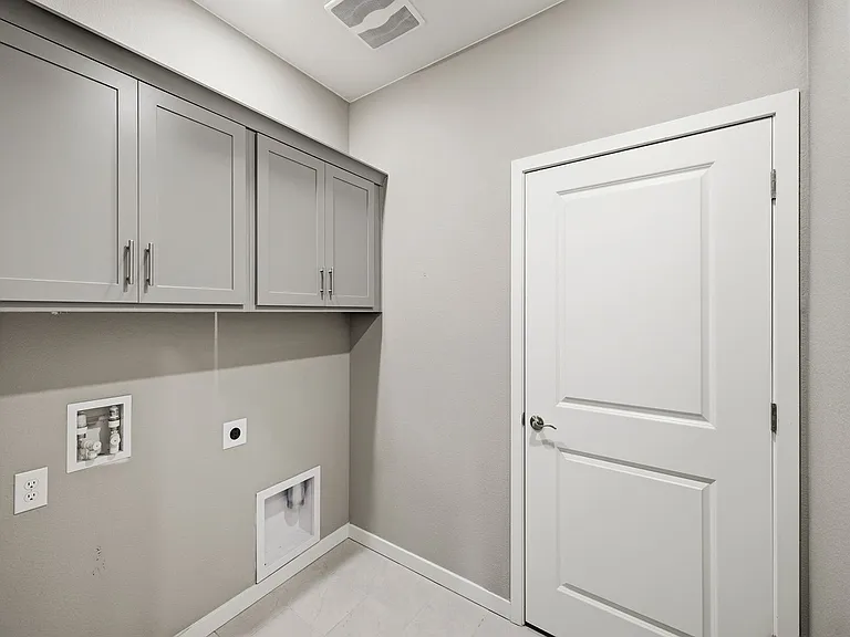 908 Rollins Den Dr — Photo 16