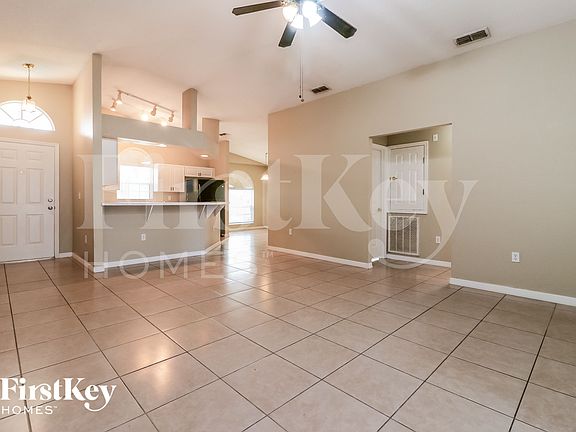 4th image of 175 Kings Pond Ave
