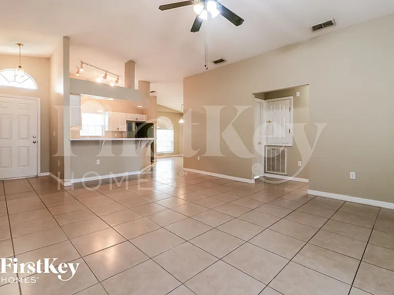 175 Kings Pond Ave — Photo 4