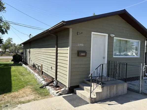 1005 Woodbury St, Miles City, MT 59301