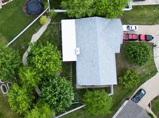 1373 Governors Run Ct, O Fallon, MO 63366