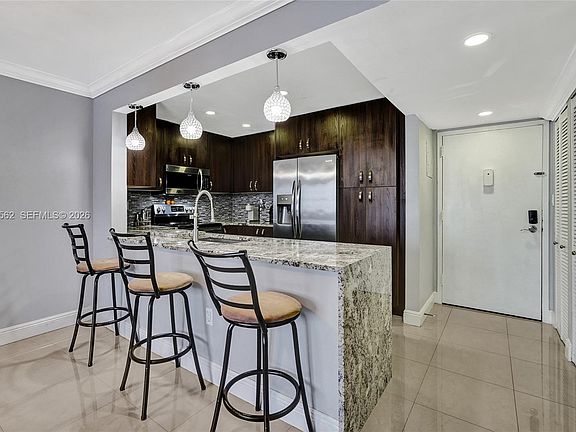5th image of 4314 NW 9th Ave APT 3-3D