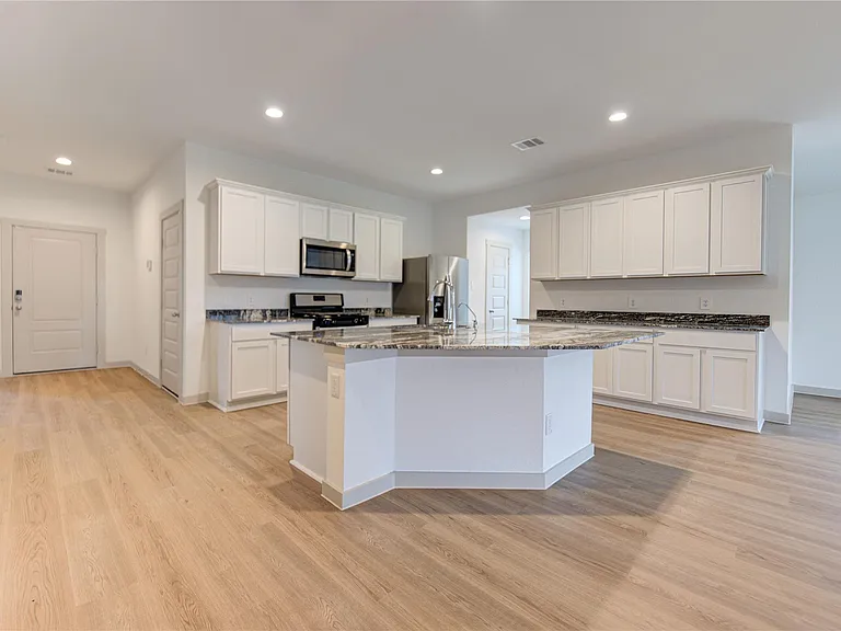 7715 Smooth Valley Ct — Photo 12