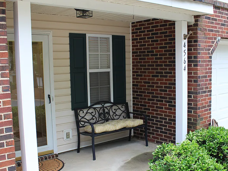4564 Antelope Ln — Photo 2