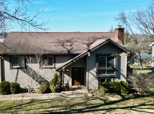 1041 Edgewood Dr, Chillicothe, OH 45601