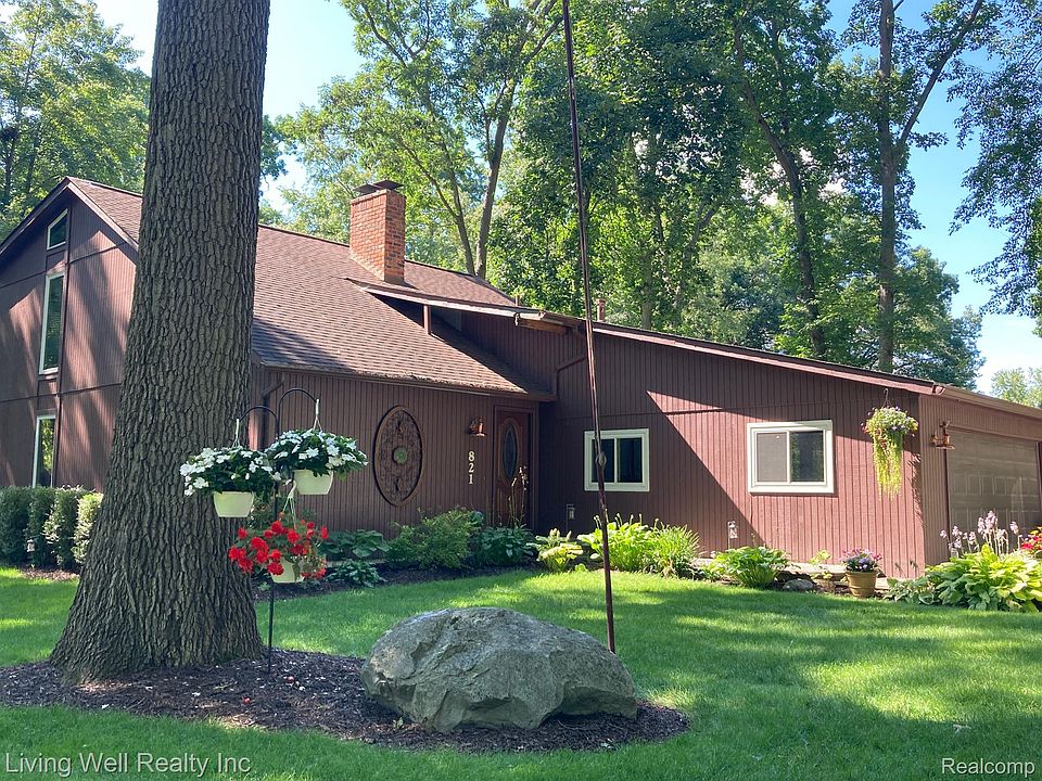 1st image of 821 Oakgrove