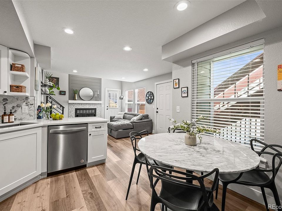 1st image of 932 S Dearborn Way #11