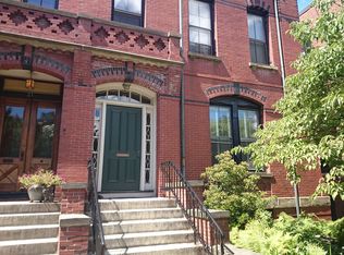 19 Monmouth Ct, Brookline, MA 02446