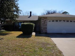 1922 Rutherford Ln, Arlington, TX 76014