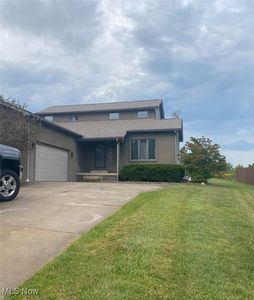292 Aspen Dr NW, Warren, OH, 44483