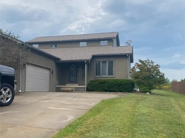 292 Aspen Dr NW, Warren, OH 44483