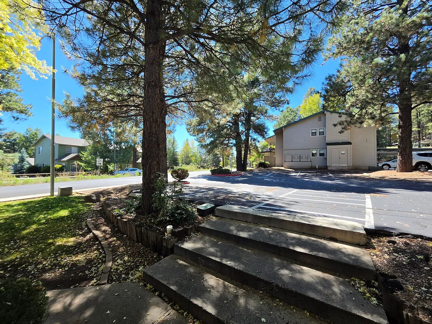 2-Bedroom End-Unit Condo in Village at University Heights — Photo 4
