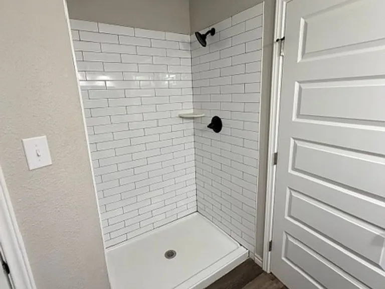 1311 Manor Dr — Photo 19