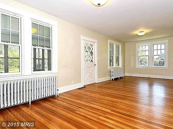 Refinished Hardwood Floors of Rich Patina