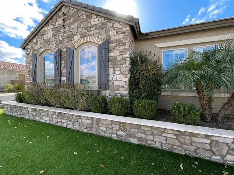 22237 E Maya Rd — Photo 1