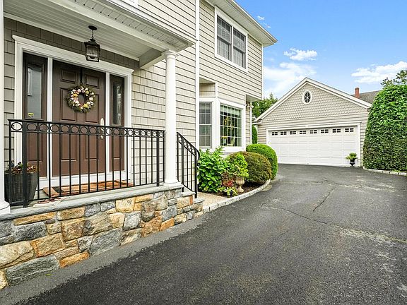 Welcome Home - This Townhome has it All; Garage, Patio and Private Backyard!